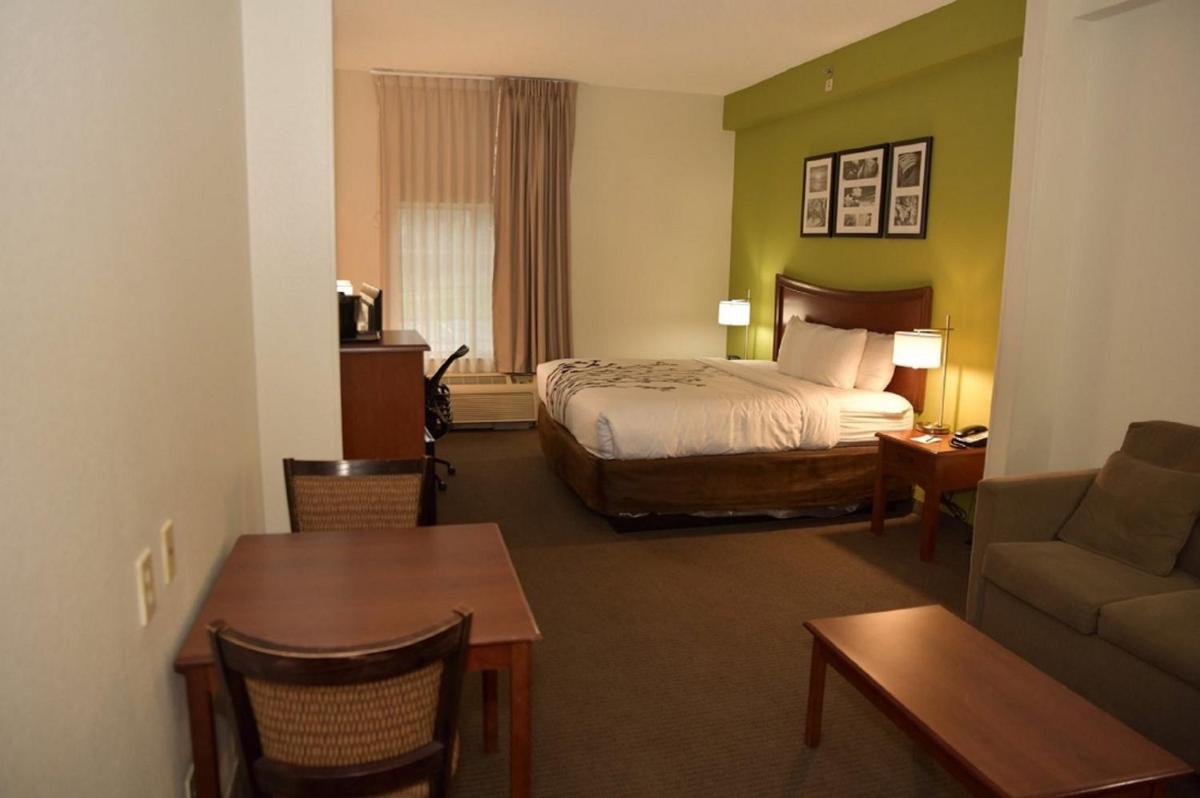 Sleep Inn & Suites - Housity