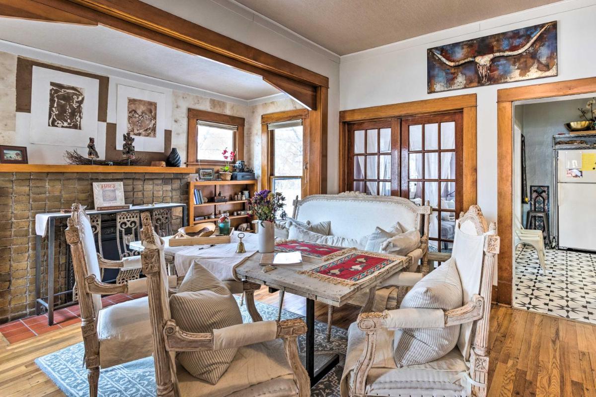 Lovely Montrose Home with Yard Walk to Dtwn and Park! - Housity