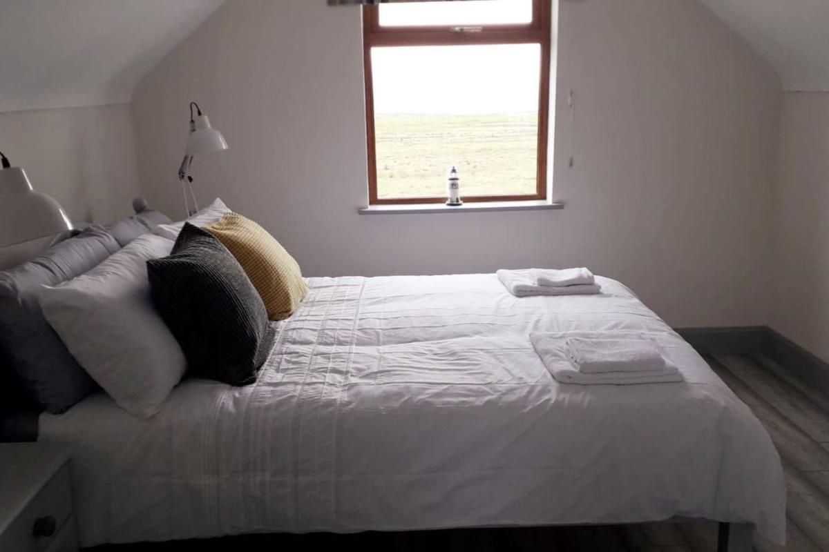 Stunning Tory Island Apartment - Housity