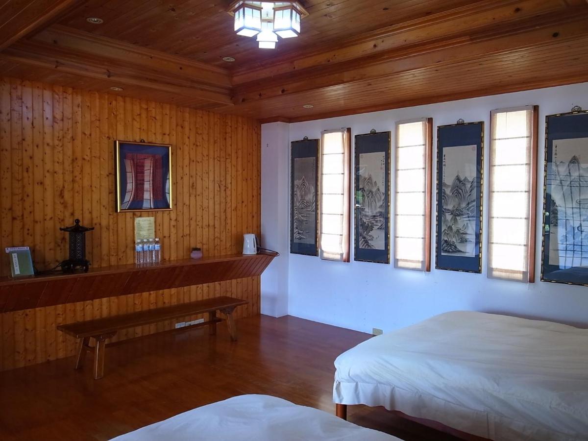 The LianFamily Teahouse B&B - Housity