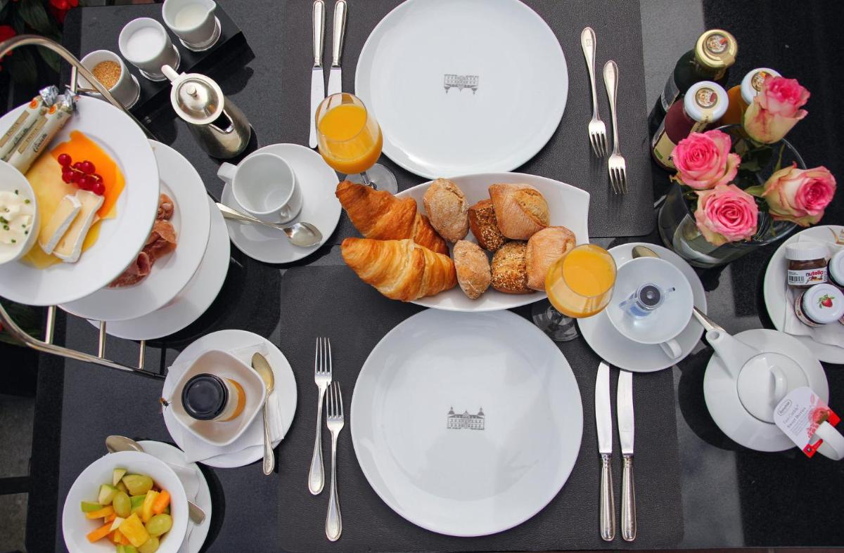 Essen im Hotel oder in der Nähe