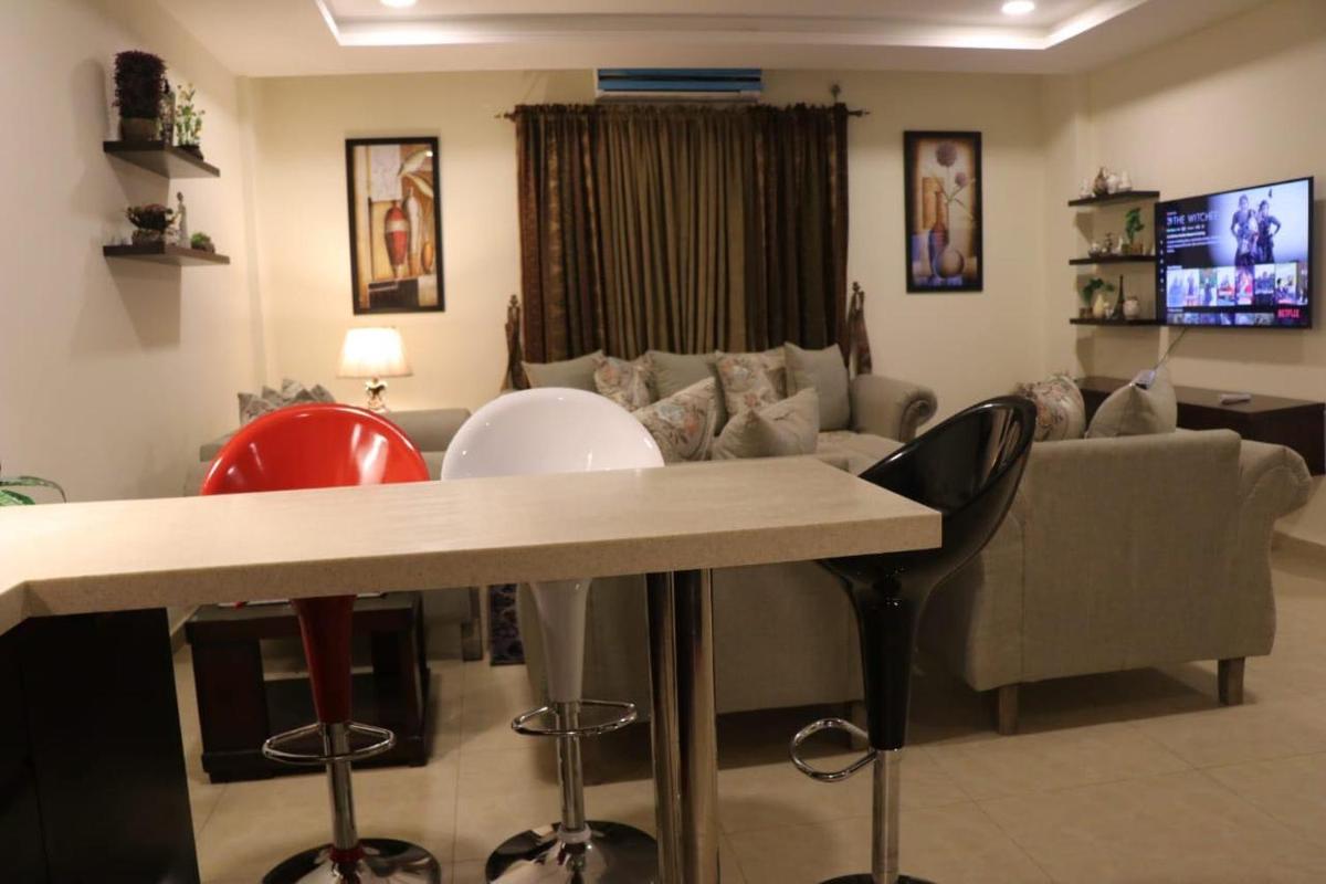 Elegant & Charming One Bed Apartment In Bahria Town - Housity