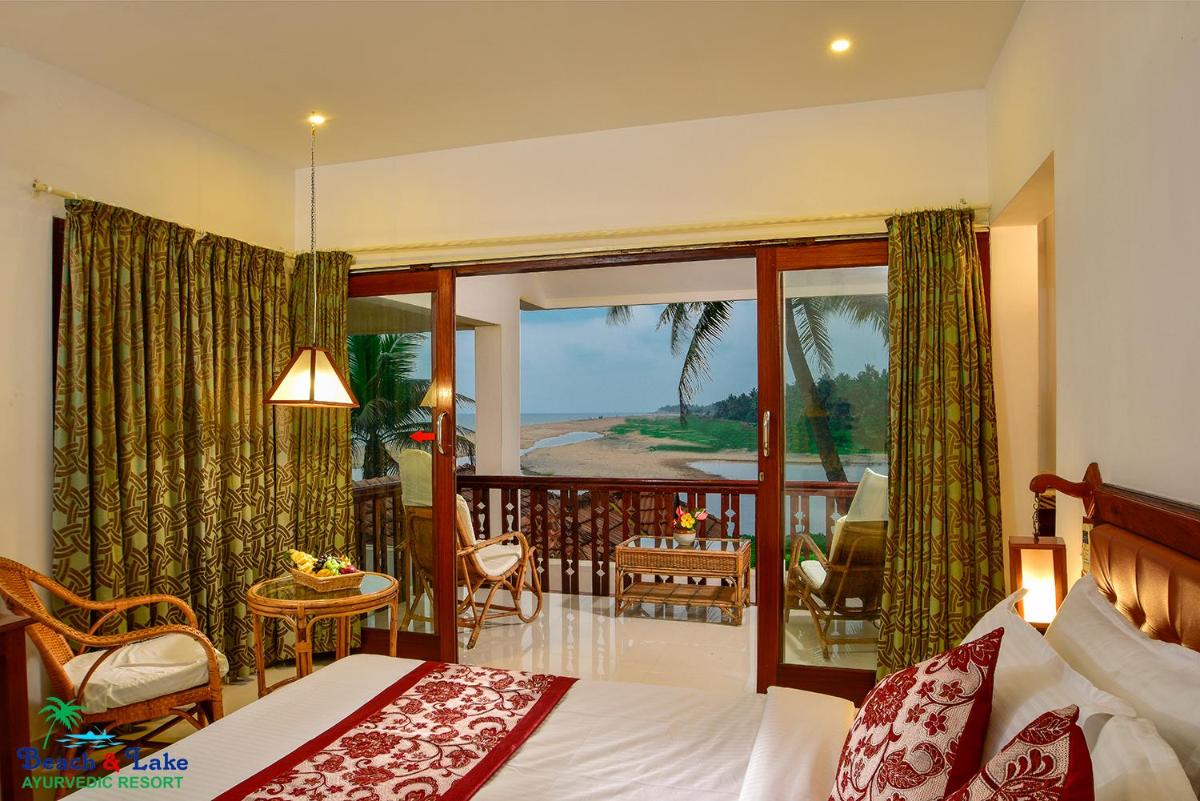 Beach and Lake Ayurvedic Resort, Kovalam - Hizvo