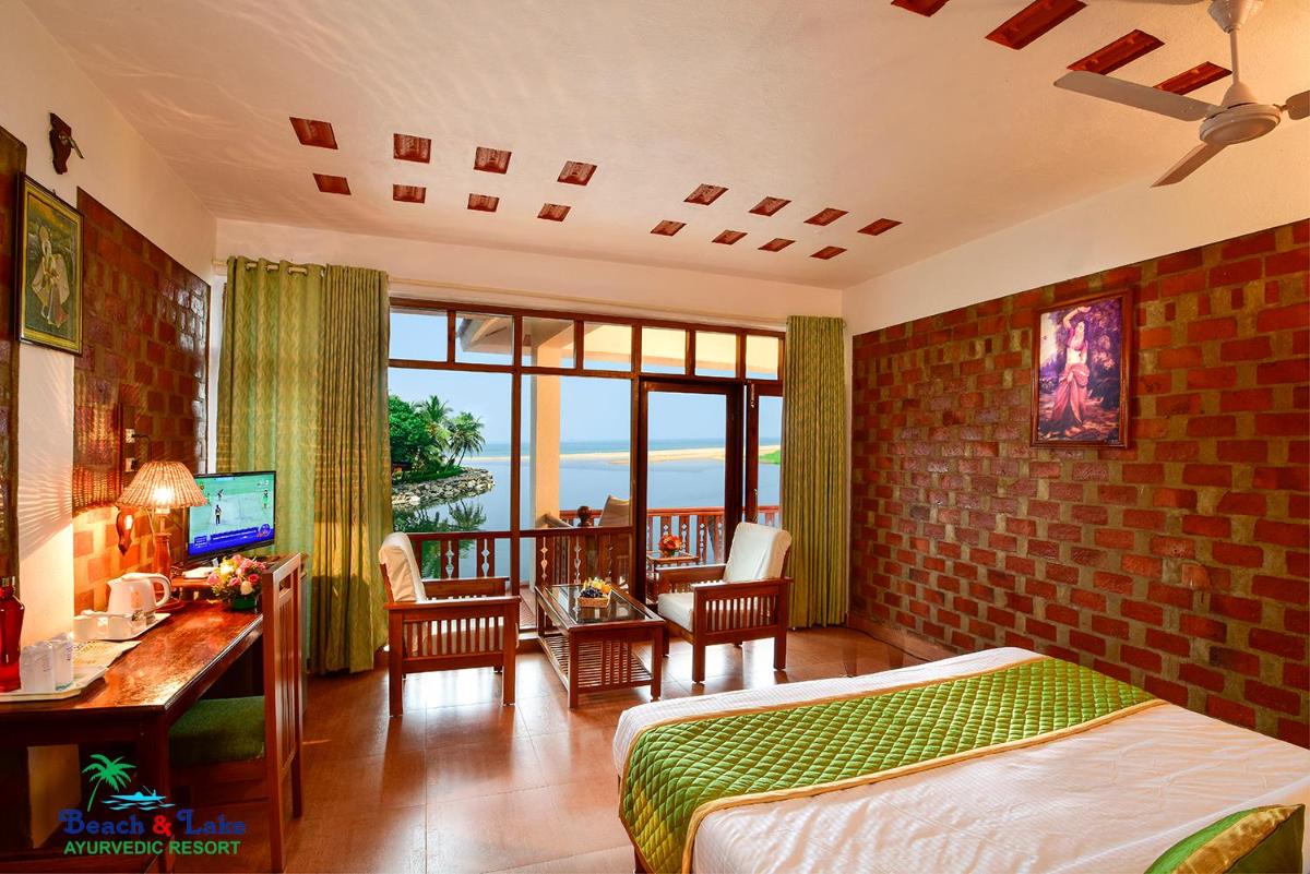 Beach and Lake Ayurvedic Resort, Kovalam - Housity