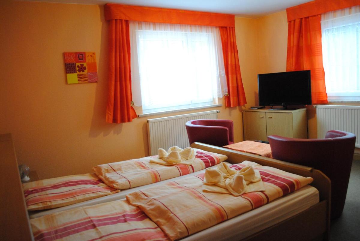 Pension Adolfshaide - Housity