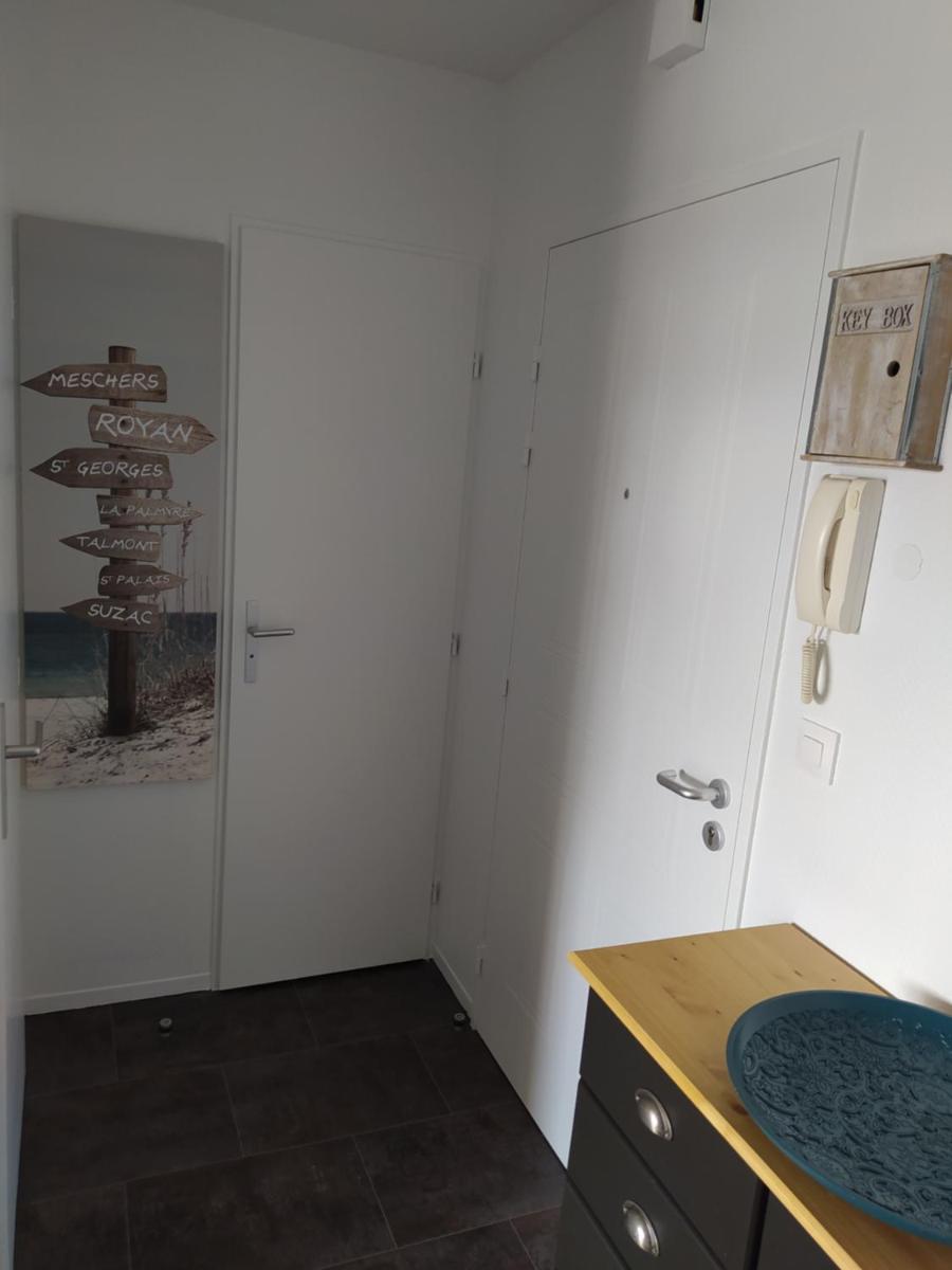 Appartement avec vue sur port de plaisance exposé sud - Housity