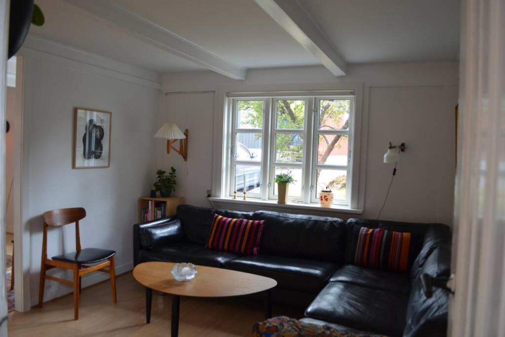Cosy house in the heart of Tórshavn (Á Reyni) - Housity