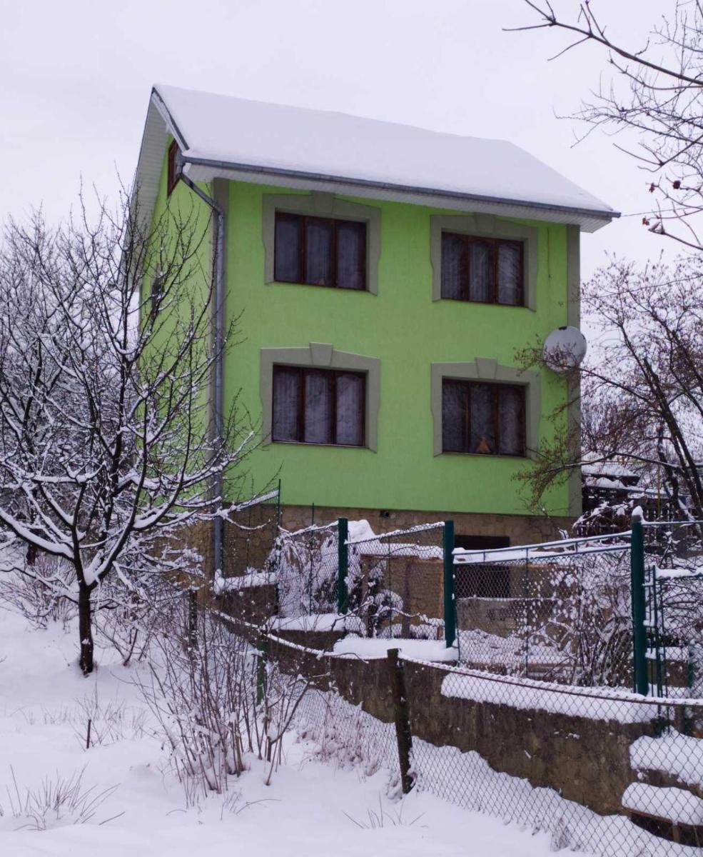 Boykivska Familiya - Housity