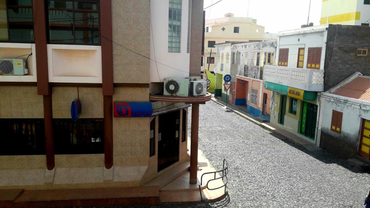 Suitetrails - Los Cuartos Man Pretinha