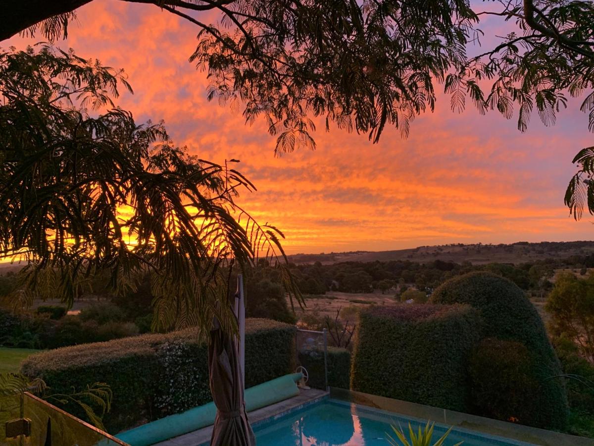 Camelot Country Stay in Orange - Housity
