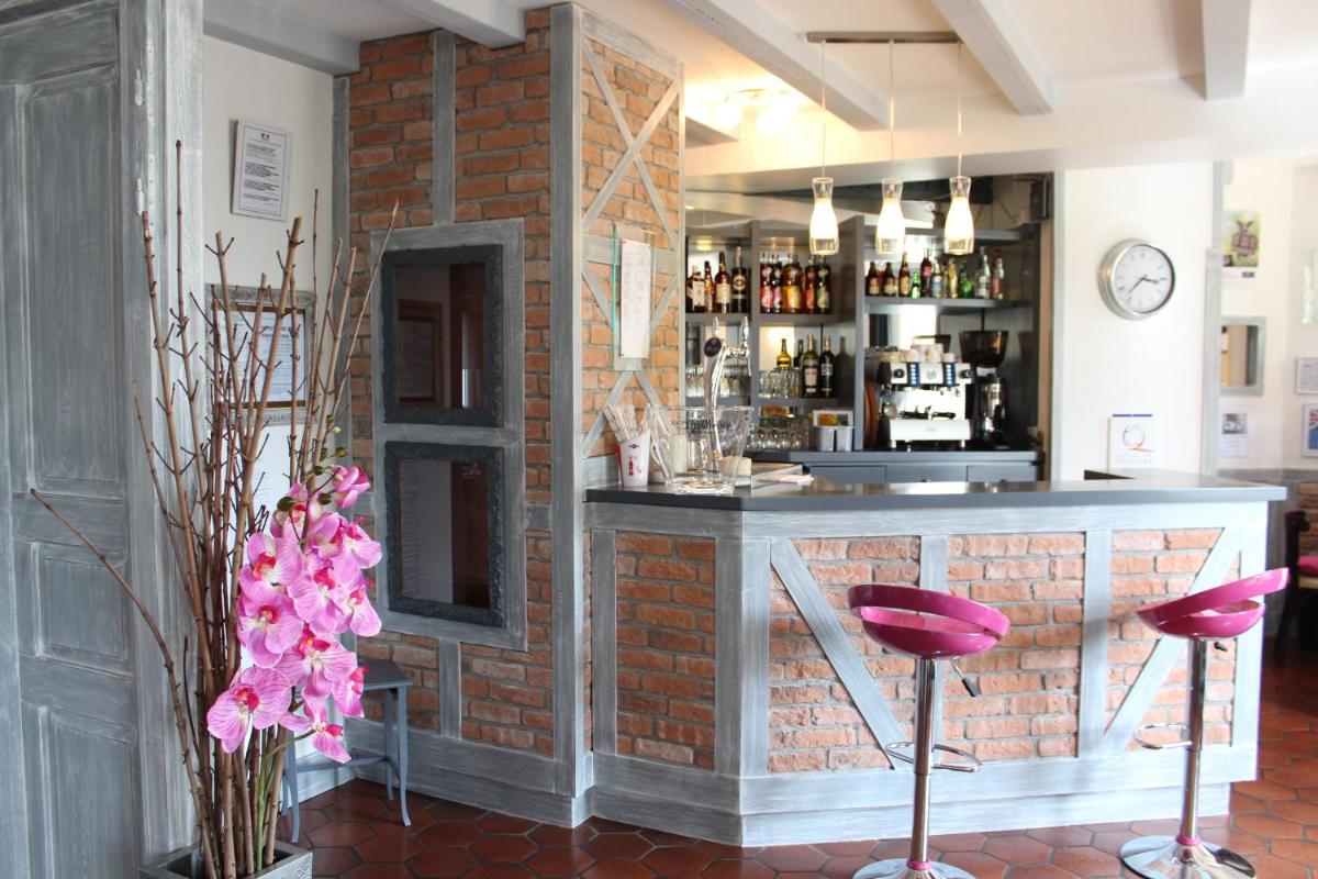 Auberge La Tomette, The Originals Relais - Housity