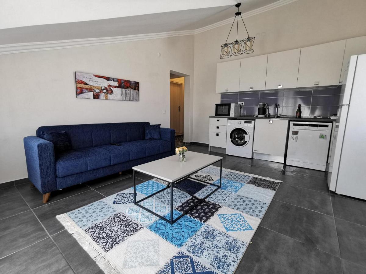 Suitetrails - 2 plus 1 apartment in the center of Datca with a view, 4 minutes to the beach