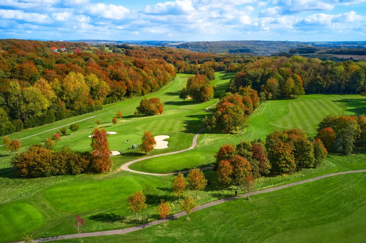 Golf sur le terrain de l'hôtel ou à proximité