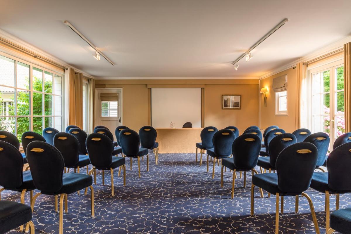 Hôtel Château Cléry - Housity
