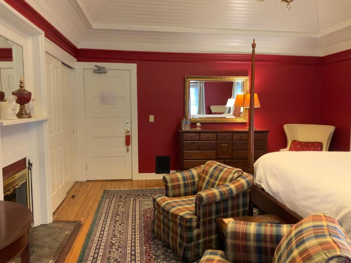 The INN at Ormsby Hill - Housity