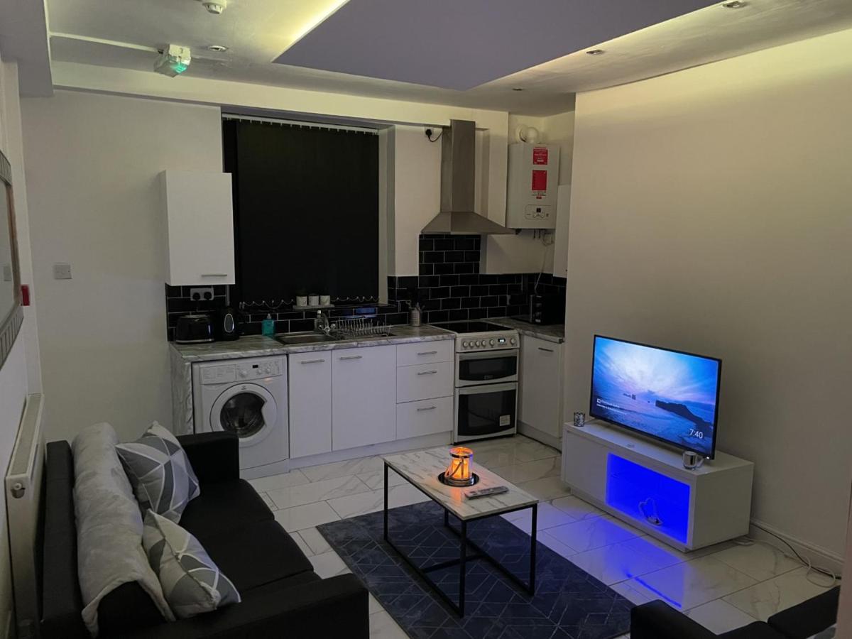 Empreo Serviced Apartments - Housity