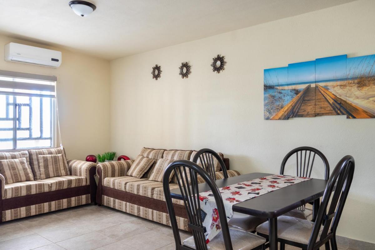 Suitetrails - House with Excellent in-town Location