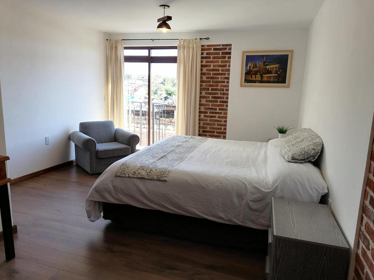 Casa Luna - Housity