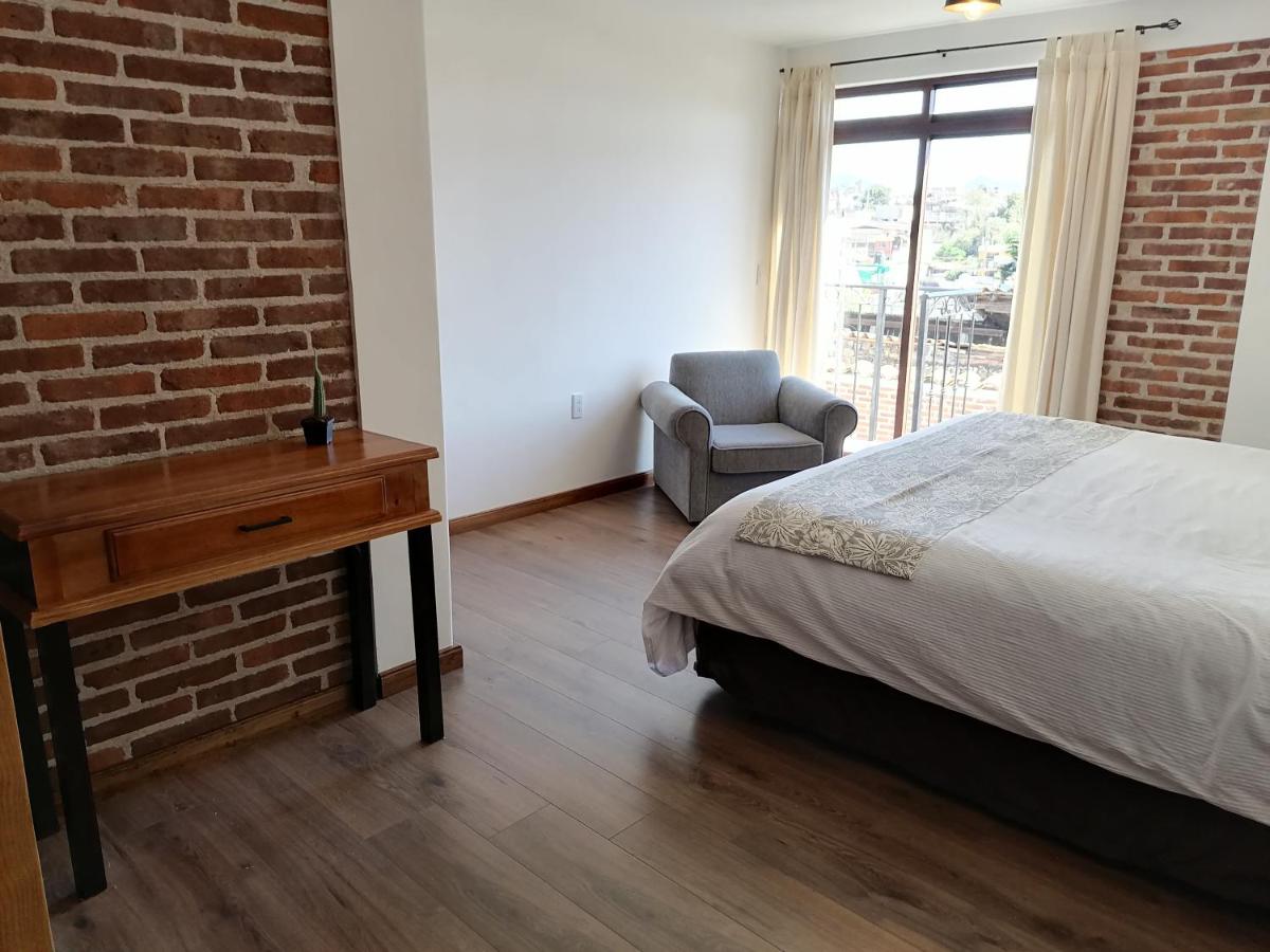Casa Luna - Housity