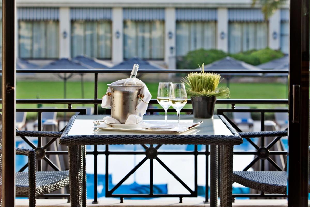 Bebidas em Palácio Estoril Hotel, Golf & Wellness