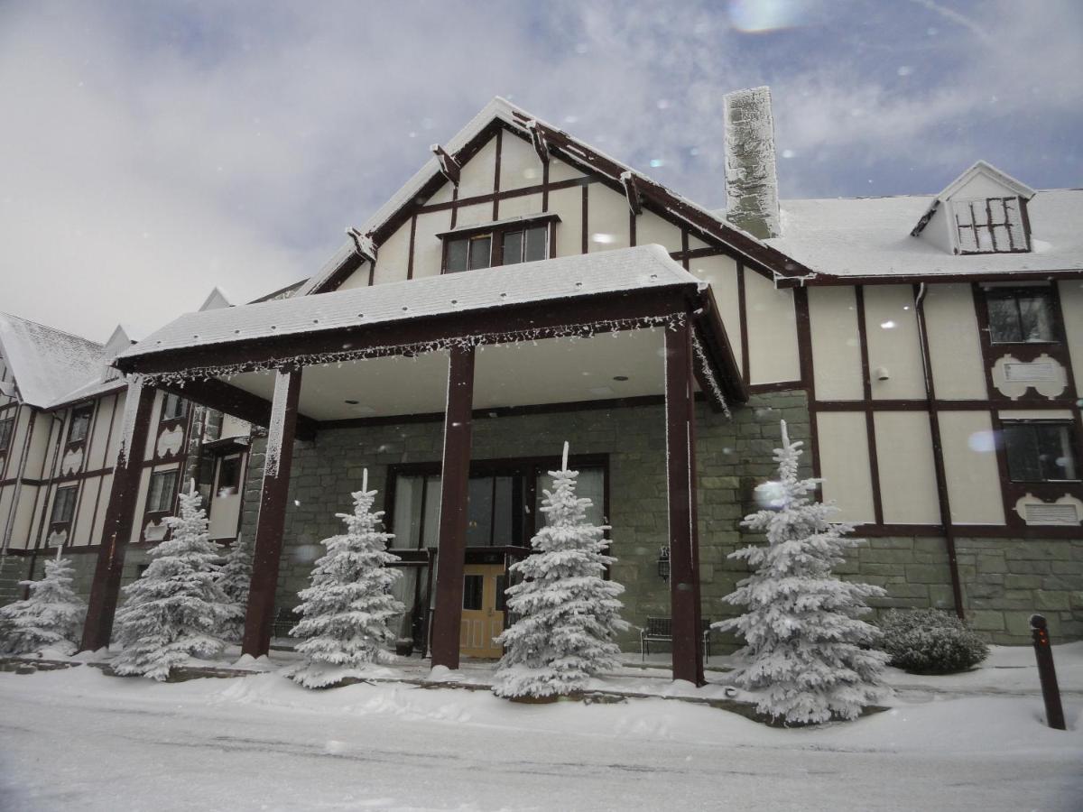 4 Seasons at Beech Mountain - Housity