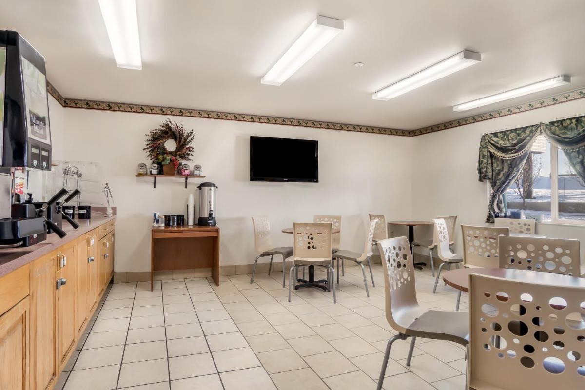 Americas Best Value Inn Green River - Housity