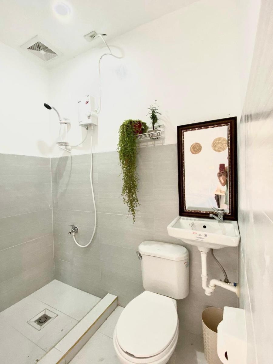 Suitetrails - Best studio flat w/ NETFLIX near airport and beach!