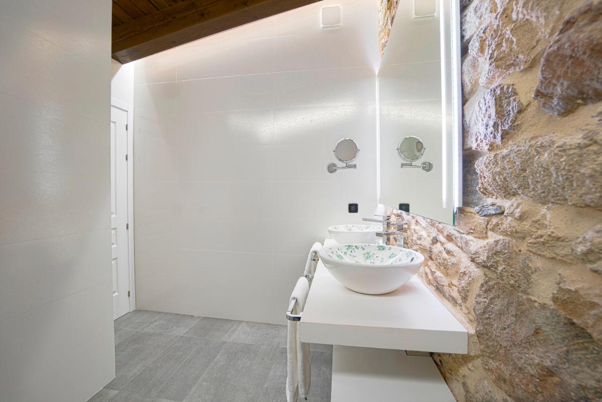 Un baño de Hotel As Torres da Hermida