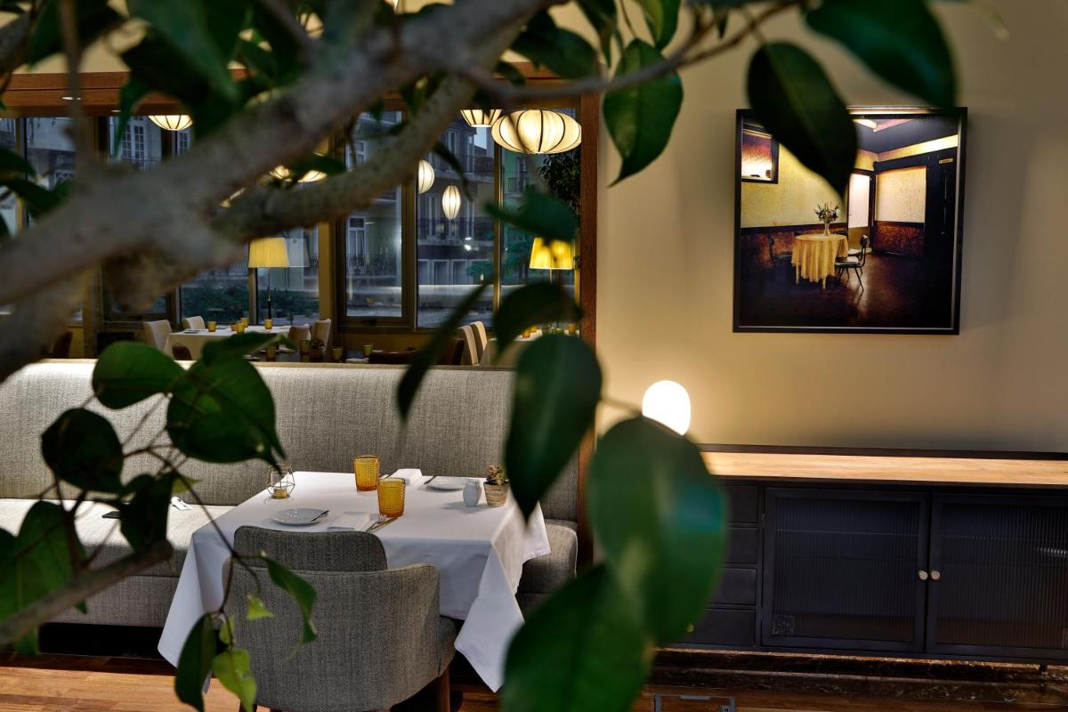 Um restaurante ou outro lugar para comer em InterContinental Porto - Palacio das Cardosas by IHG