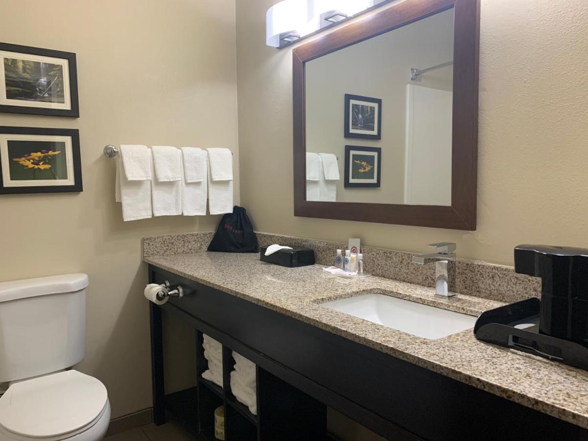 Suitetrails - Comfort Suites Peoria I-74