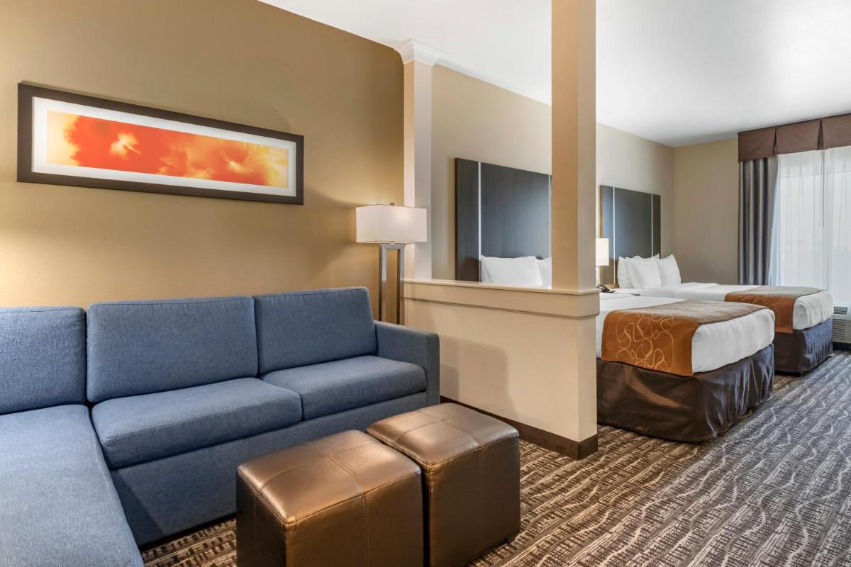 Comfort Suites Near Sam Houston Race Park - Housity
