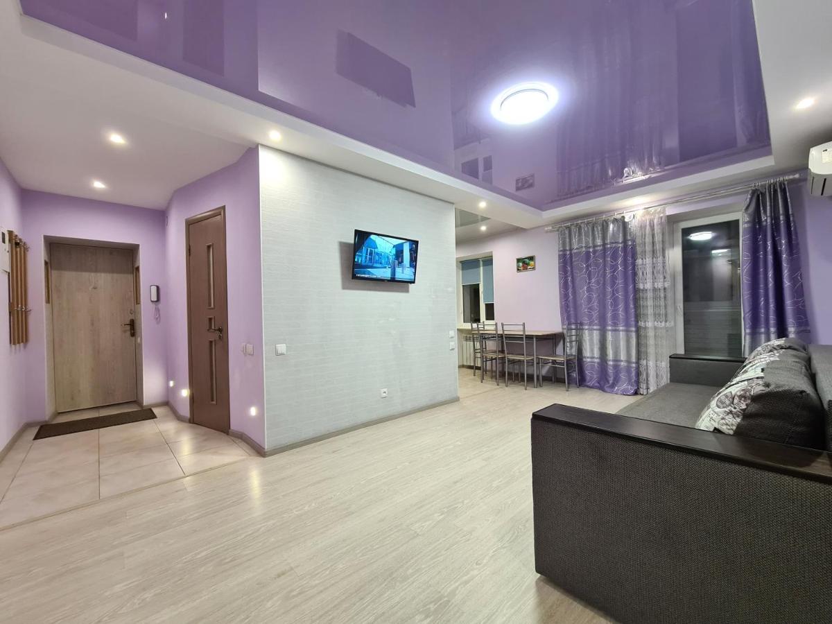 2-room Luxury Apartment on Patriotychna Street 36-a, by GrandHome - Housity