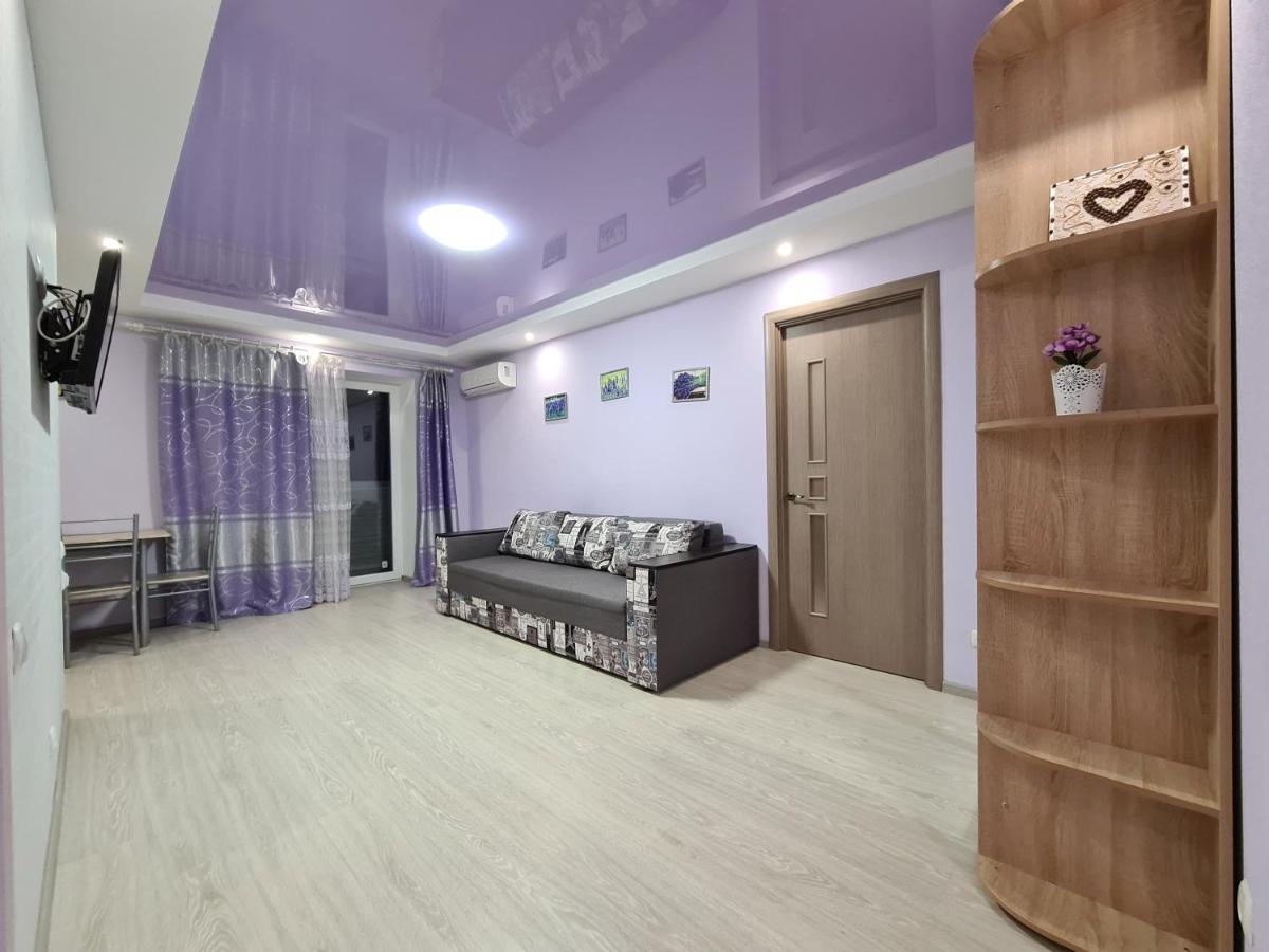 2-room Luxury Apartment on Patriotychna Street 36-a, by GrandHome - Housity