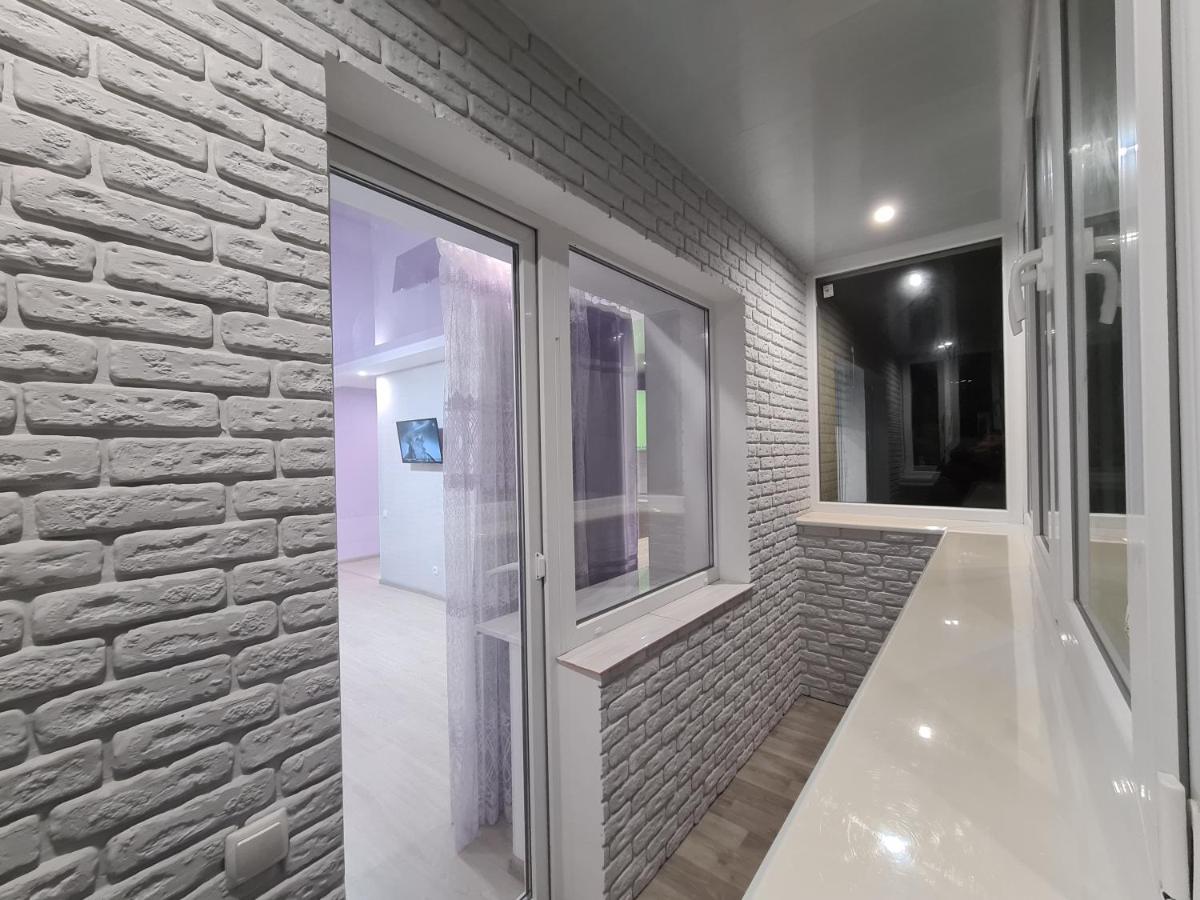 2-room Luxury Apartment on Patriotychna Street 36-a, by GrandHome - Housity