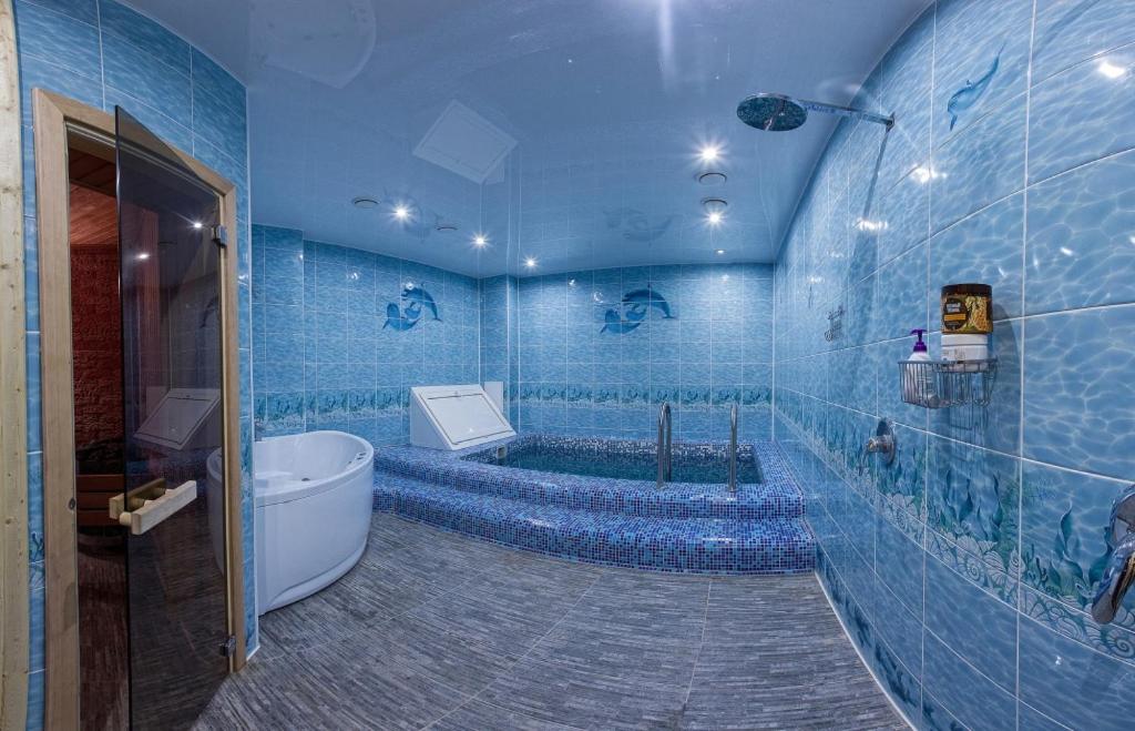 Kosmos hotel - Housity