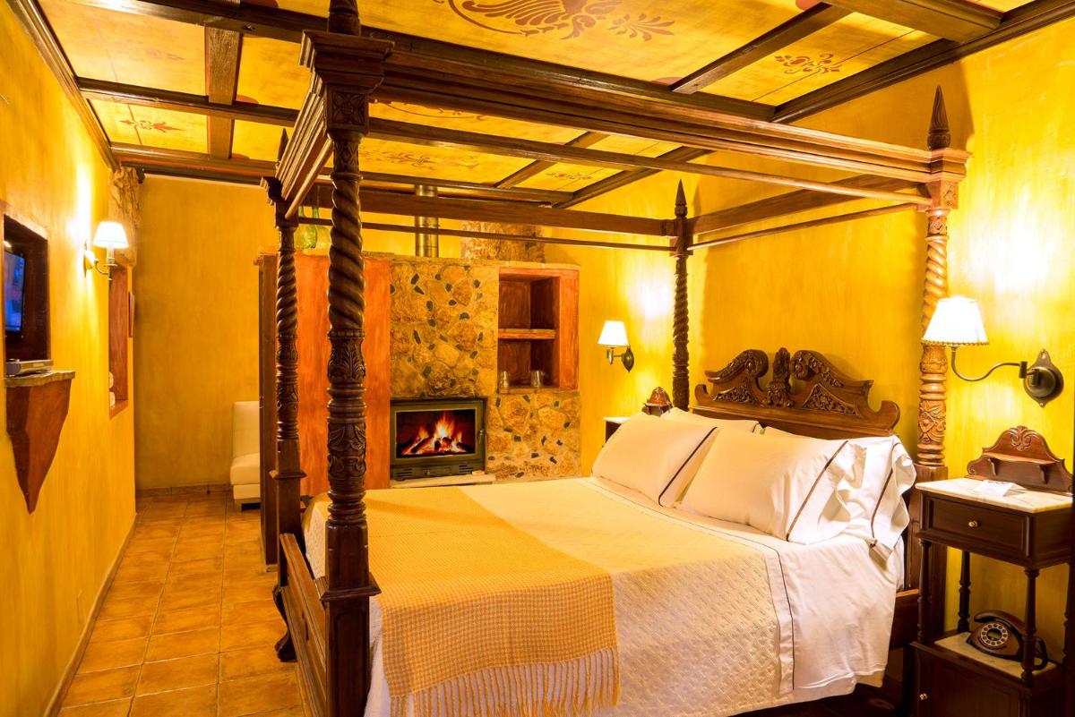 Cama o camas de una habitación en Hotel Spa La Casa del Rector Almagro