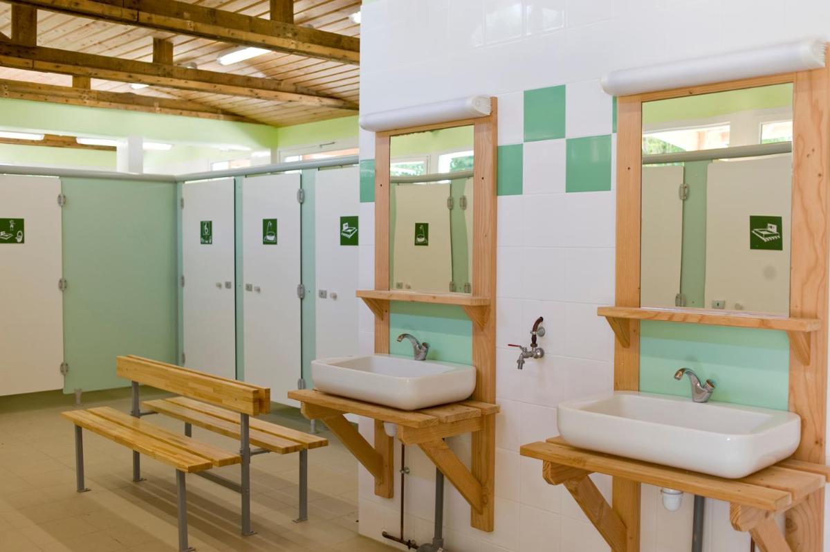 Camping le Nid du Parc - Housity