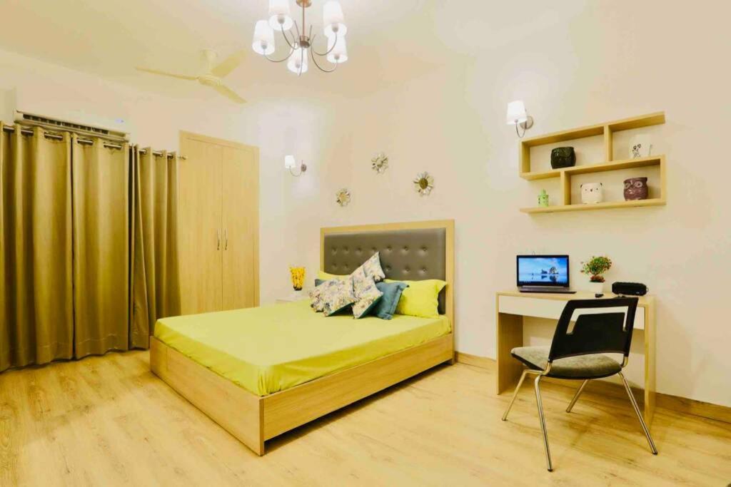 The Groovy Square near India Expo Mart - Housity