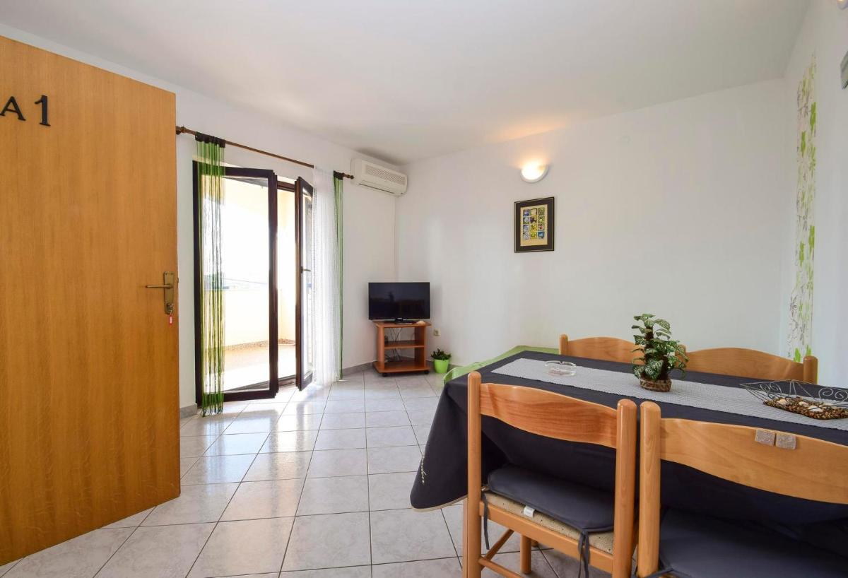 Suitetrails - Apartments Marko 527