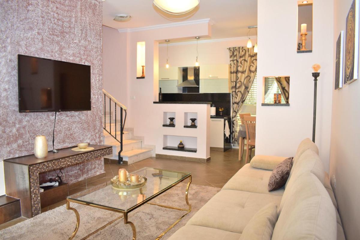 Lura 1 Beach House - 235 - Housity