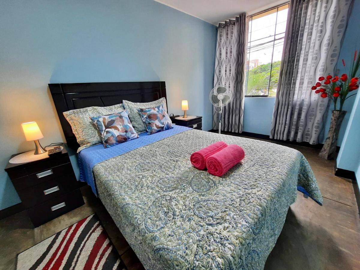 EL TUMI - Aeropuerto - Housity