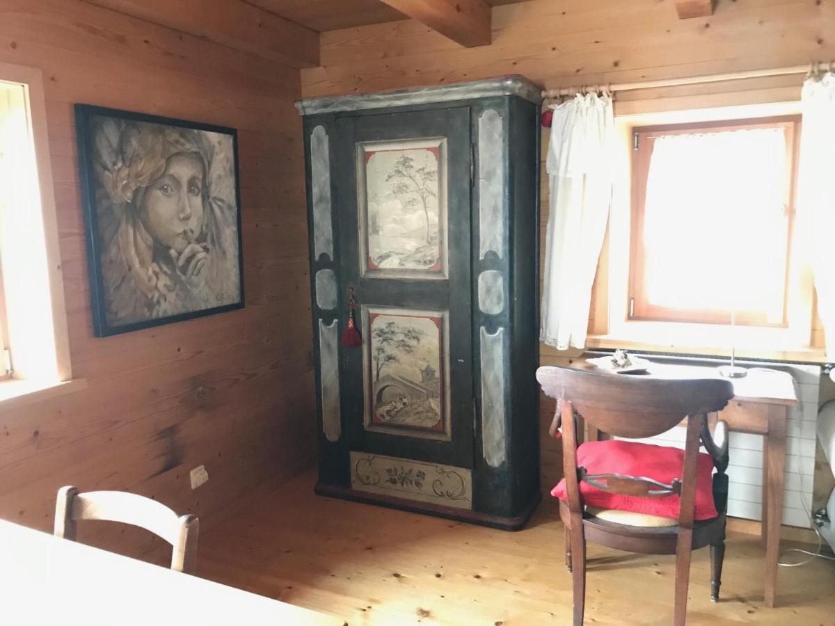 Chalet Charm - Housity