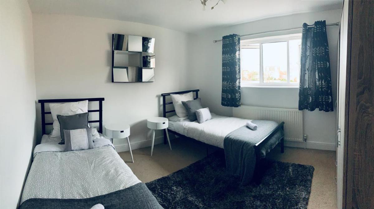 Holiday Home Epworth - Housity