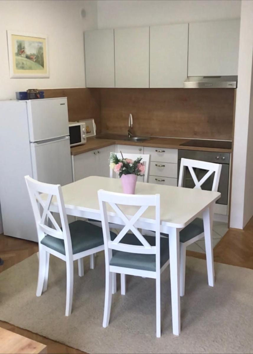 Apartman SLAVONIA 3 - Housity