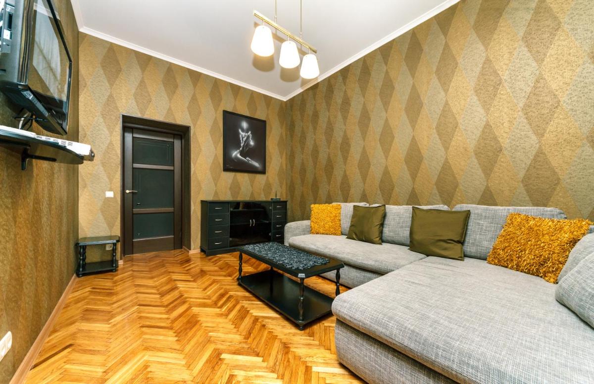 Alma Apartments - Housity