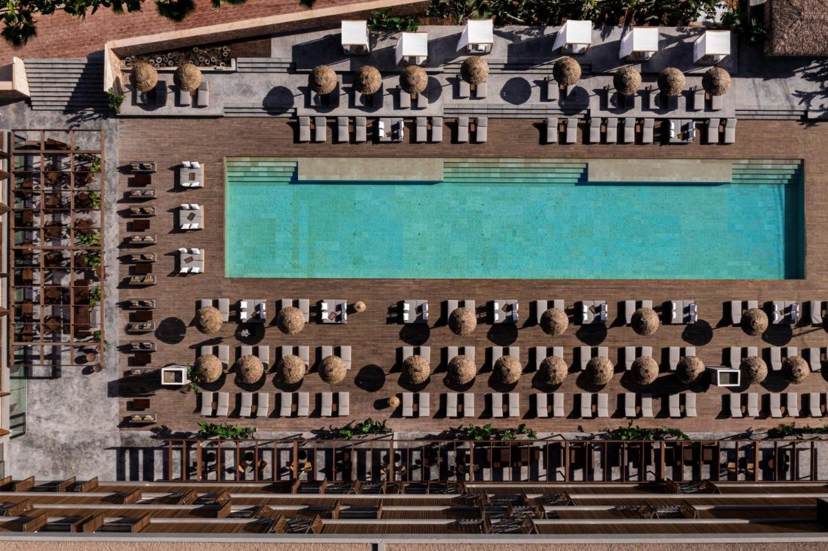 Piscina en o cerca de OKU Ibiza