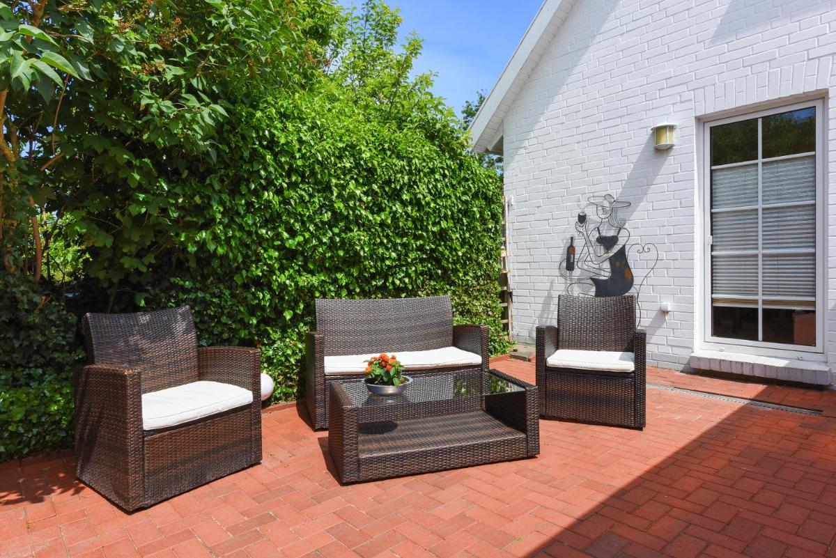 Ferienhaus Menschen, Meehr & wilder Wein - Housity