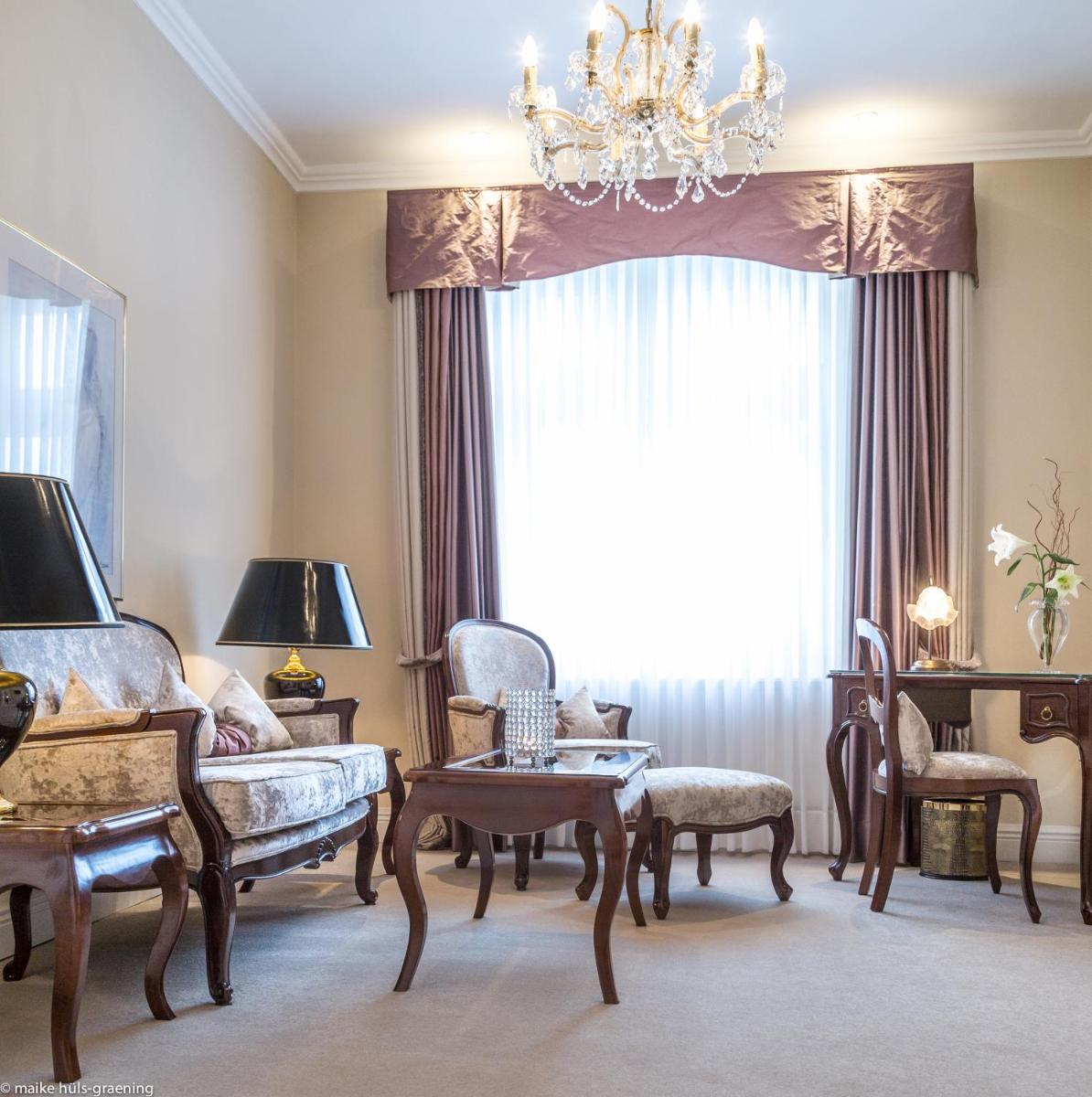 Ein Sitzbereich in der Unterkunft Hotel Miramar