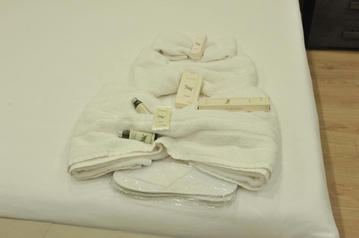 Hotel Theotokos - Housity