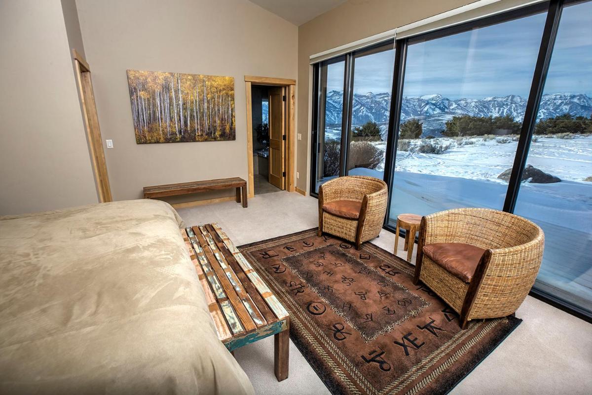 Spring Creek Ranch - Housity
